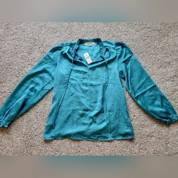 LOFT Ruffle Tie Neck Mixed Media Blouse Small - Picture 2 of 4